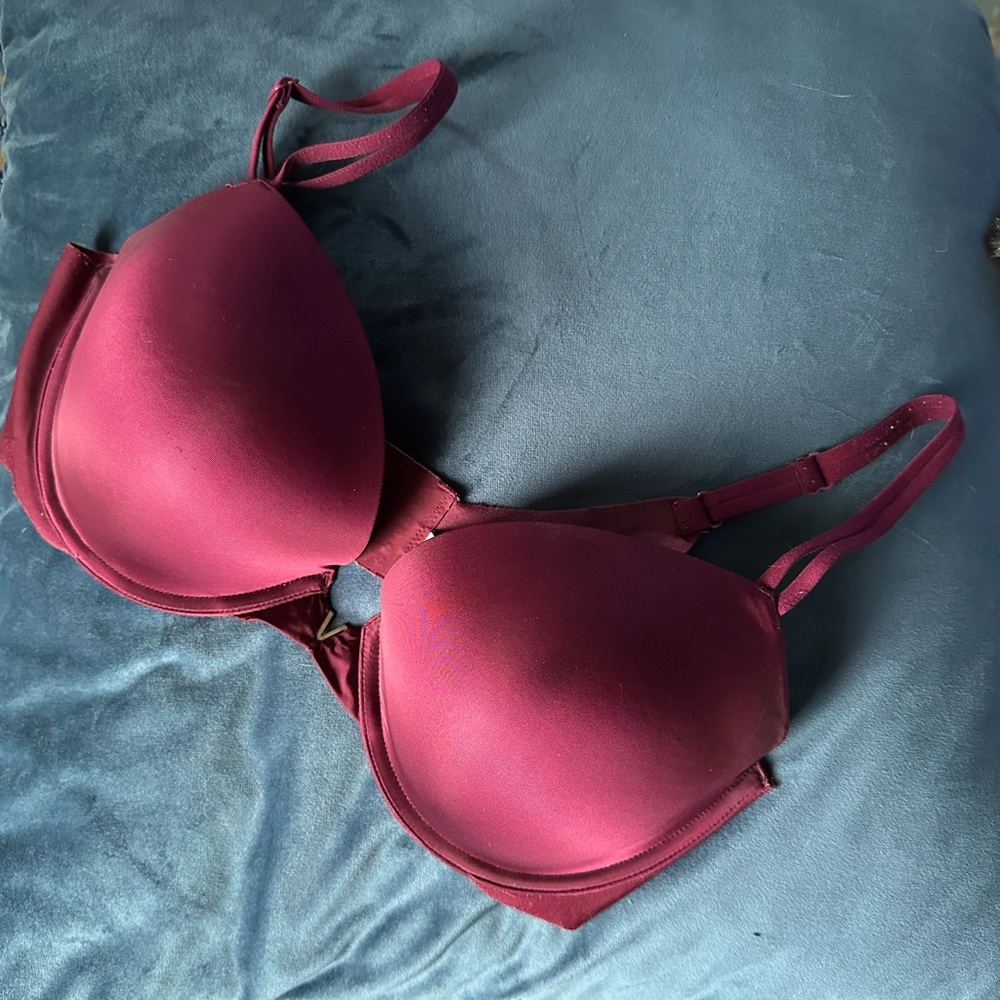 36DD Victoria’s Secret Maroon Push-Up Bra